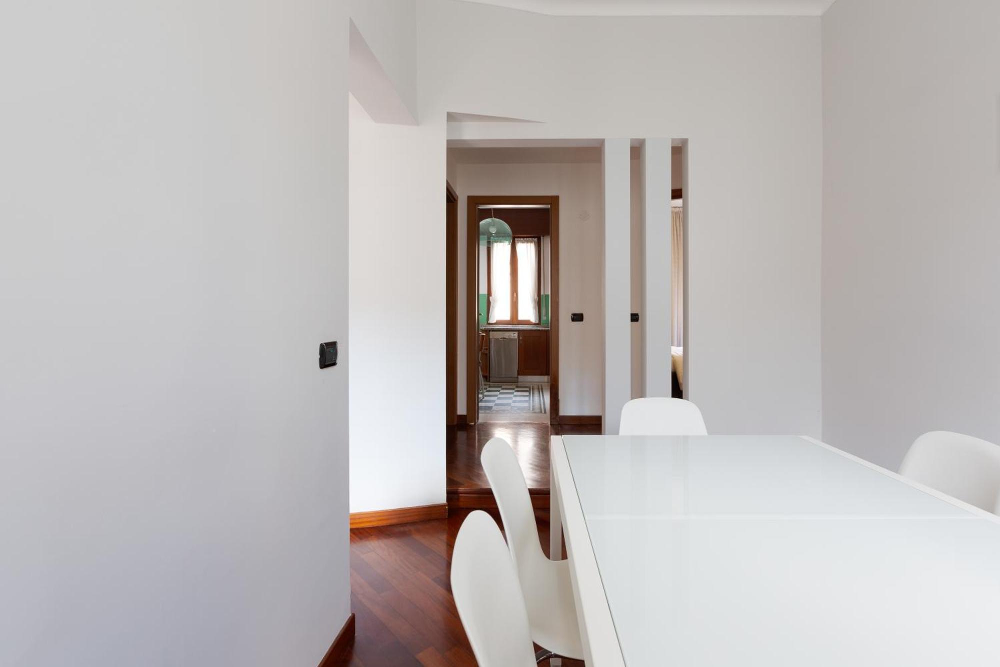 Sondrio M3 - Spacious With Balcony! Appartement